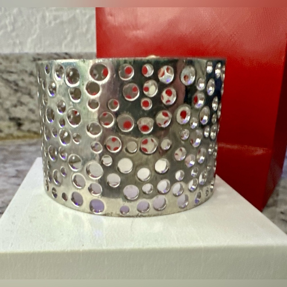 Vintage Silver Plated Cutout Wide Bangle Bracelet - Picture 3 of 5
